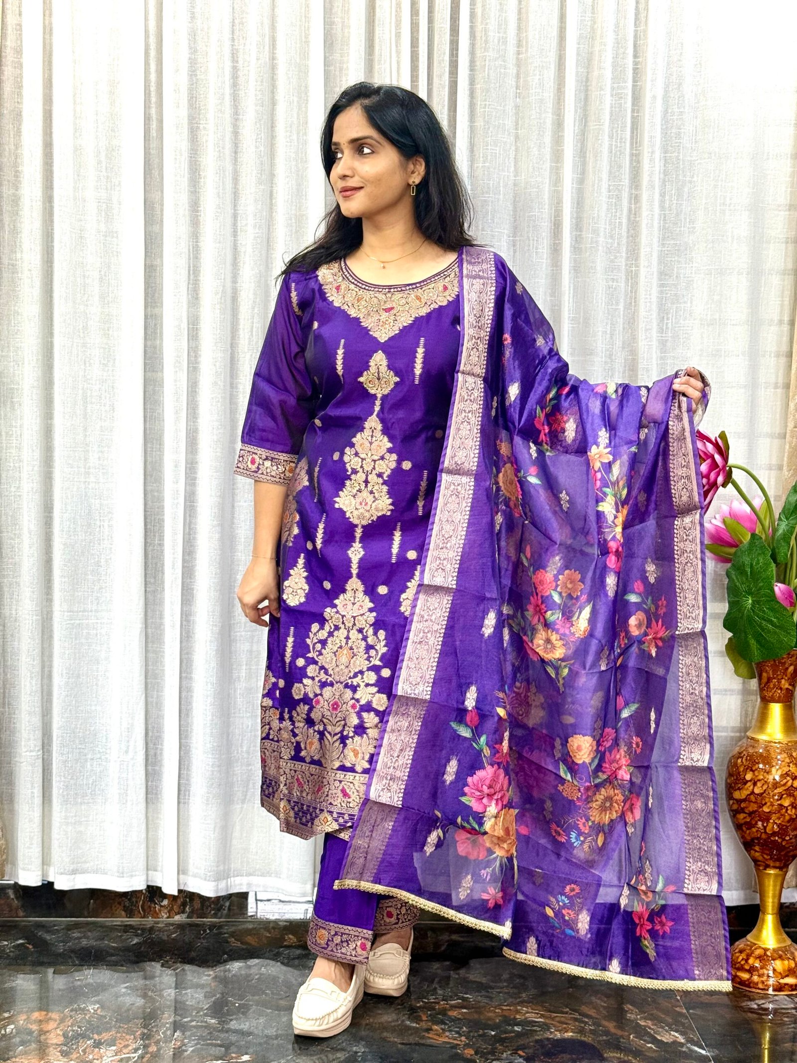 Banarasi Silk Salwar Set (3S05082507)