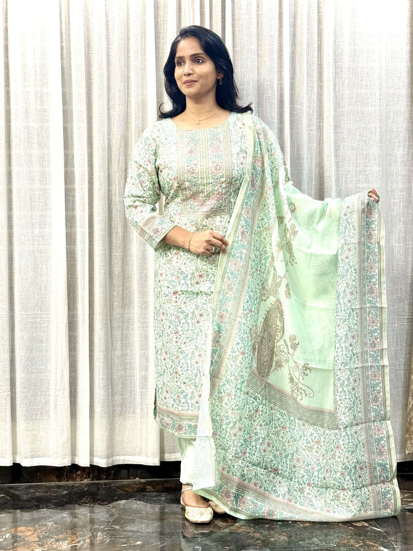 Premium Linen Kurti Set with Linen Dupatta (3S10082513)